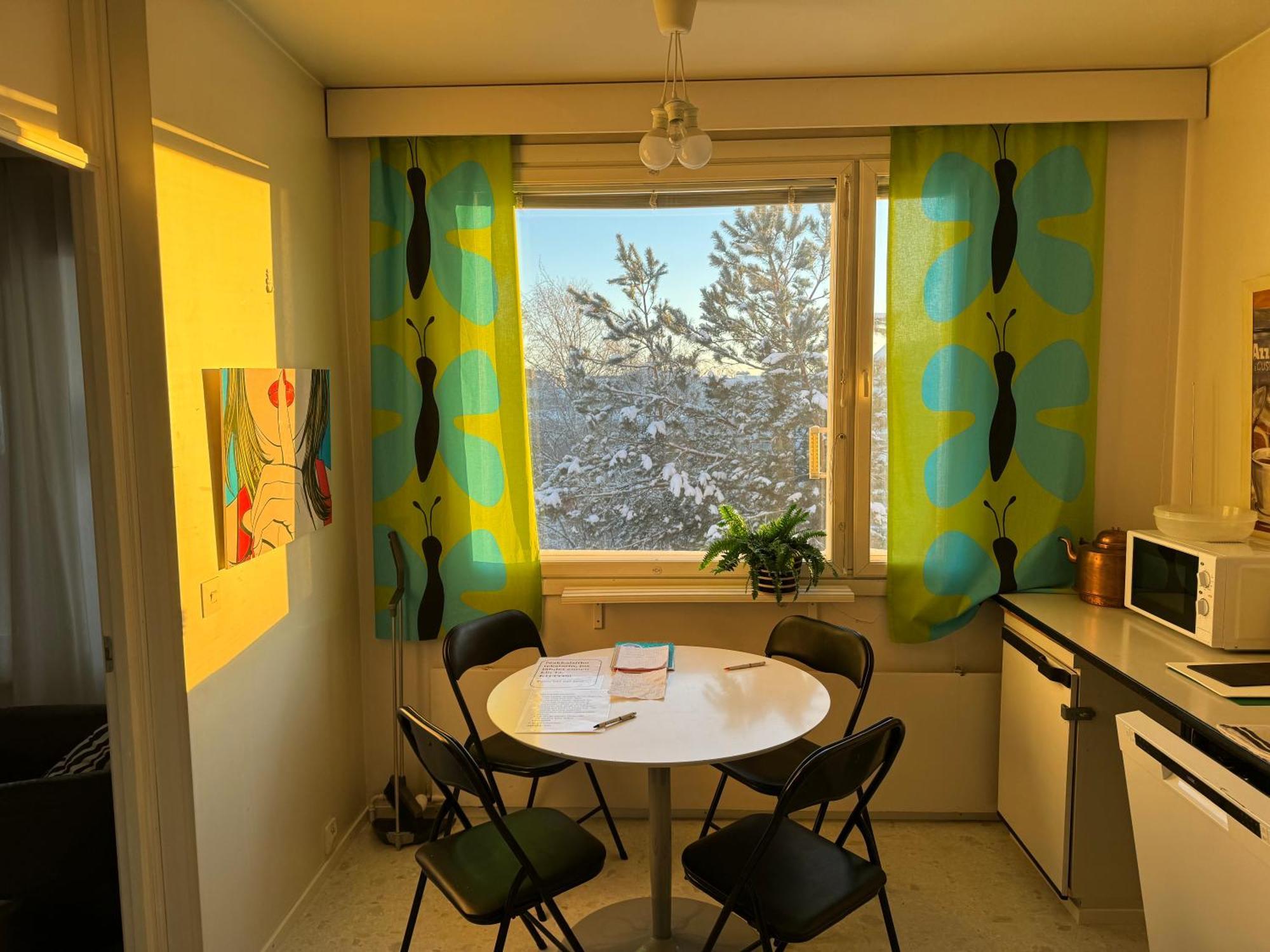 Iso Kolmio Ydinkeskustassa 1-6 Hloe Ilm.Parkit Apartment Oulu Exterior foto